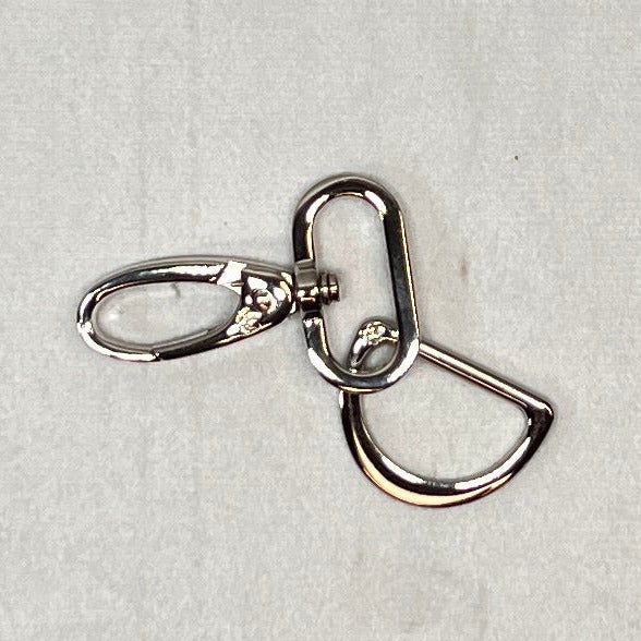 ByAnnie's D ring and swivel clasp  Checker   